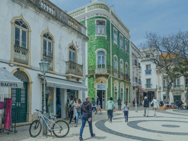 Comércio e Indústrias em Portugal: Perspectivas e Oportunidades para o Futuro